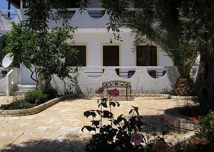 Olympia Paxos Otel Gaios