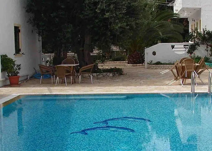 Olympia Paxos Otel 4*