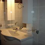 Olympia Paxos 4* Γάιος
