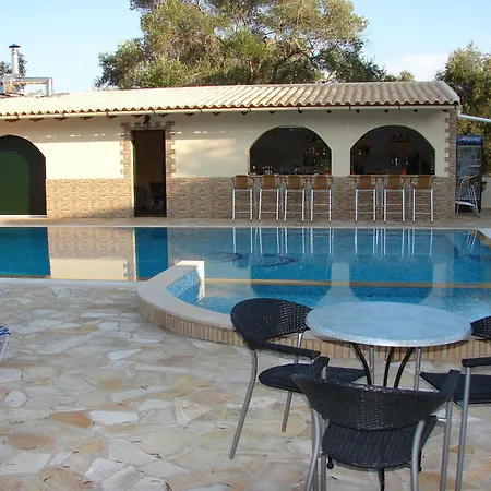 Olympia Paxos 4*
